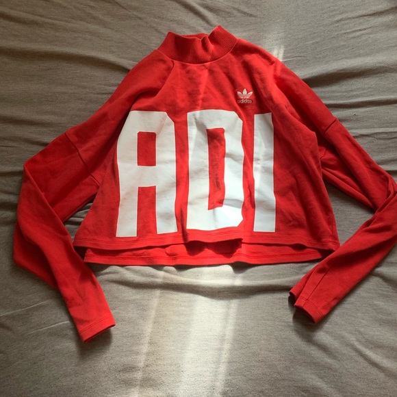 adidas Sweaters - Adidas crop